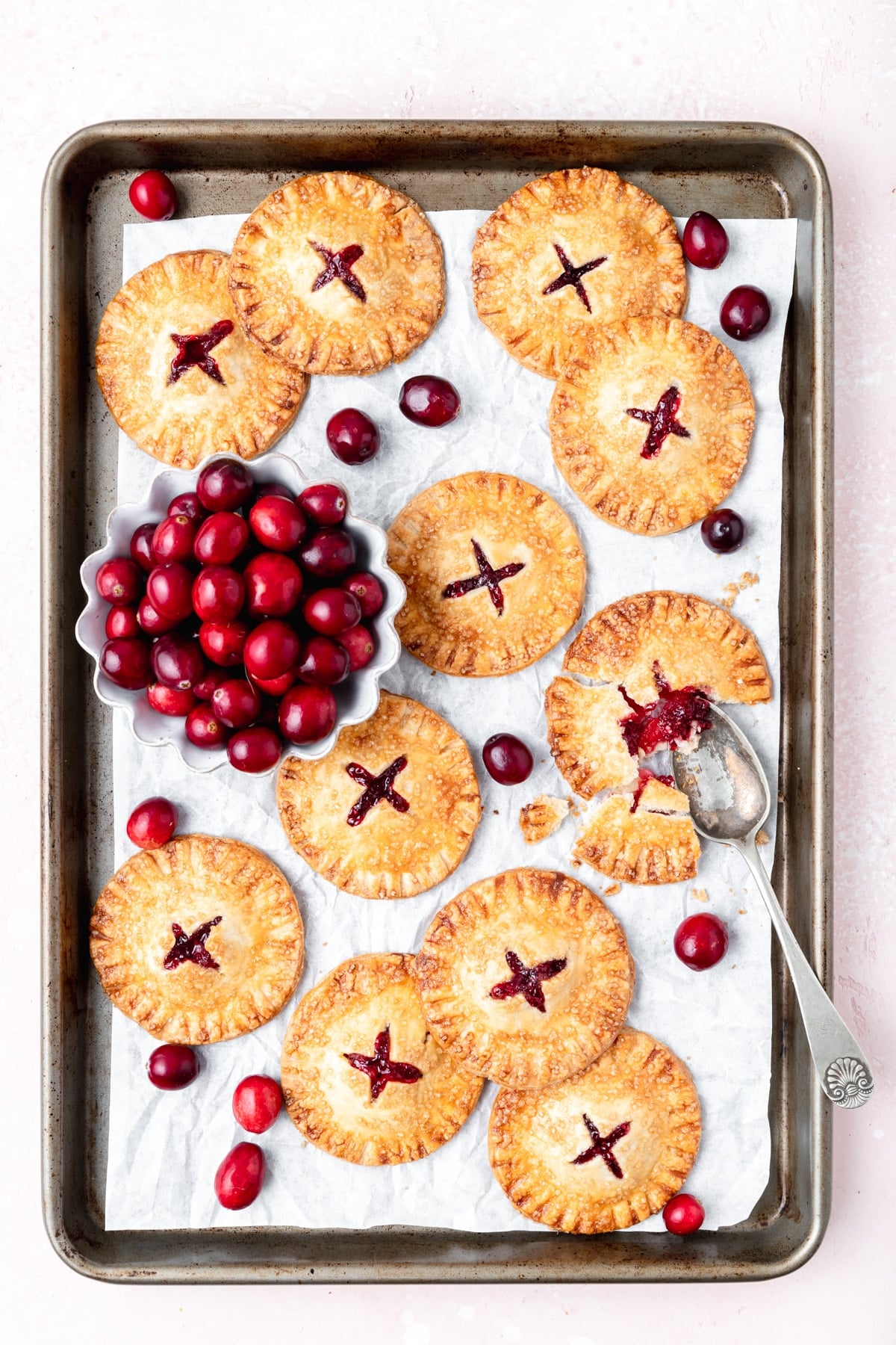 mini cranberry hand pies