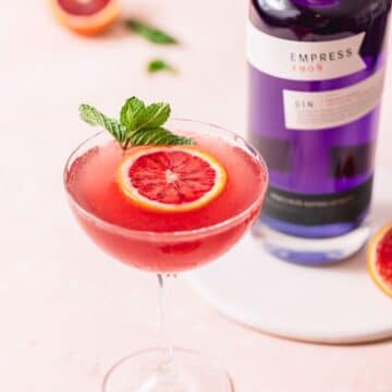 close up of blood orange gin fizz