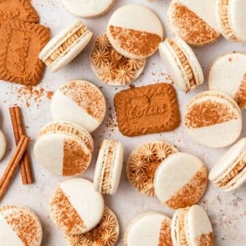 close up of biscoff cookie butter macarons.