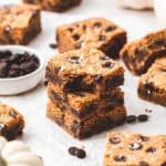 close up of pumpkin chocolate chip blondies.