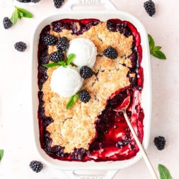 close up of blackberry cobbler.