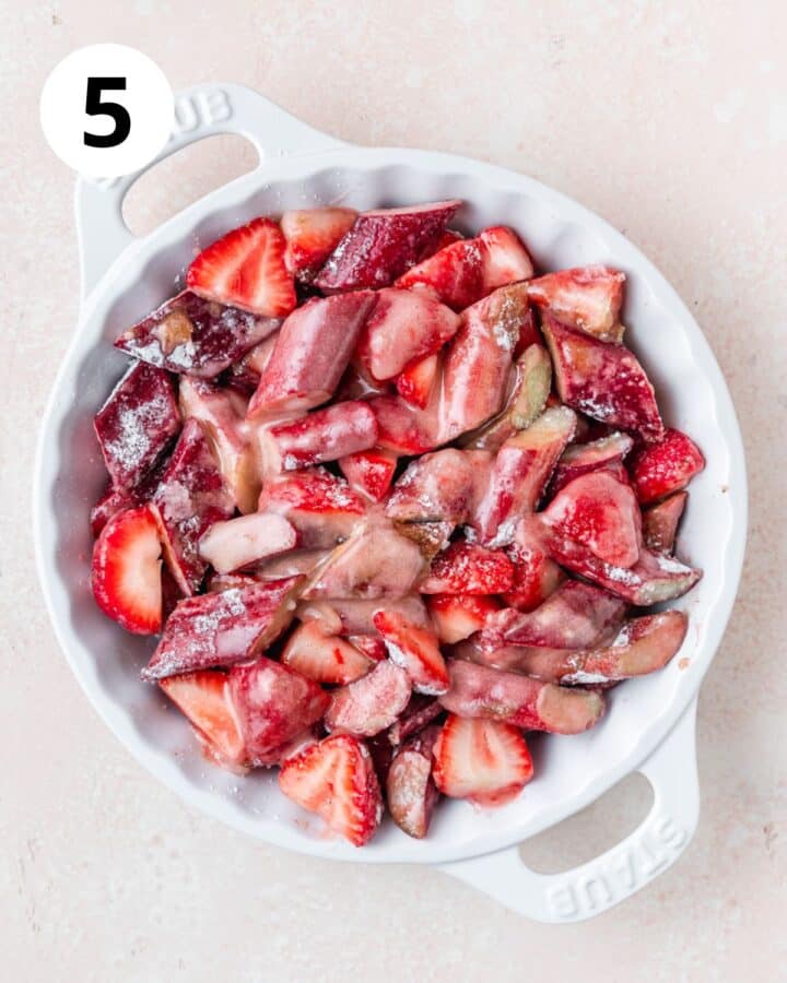 strawberries and rhubarb in baking dish.