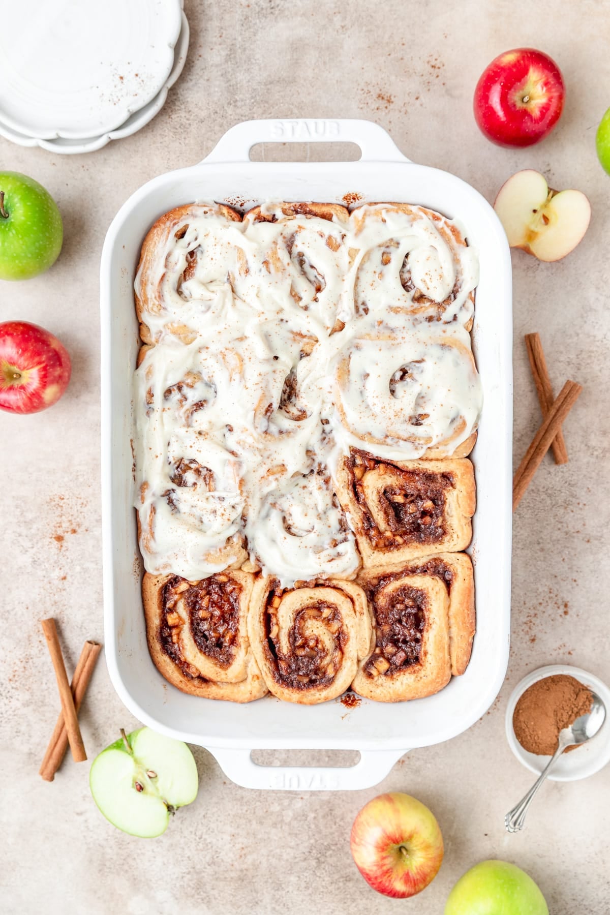 spiced apple cinnamon rolls. 